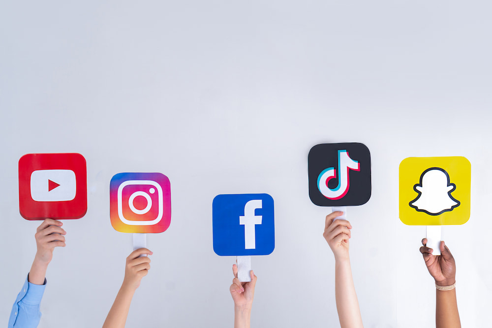 Social media use in divorce